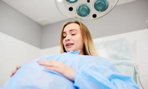 生小孩顺产疼还是剖腹疼