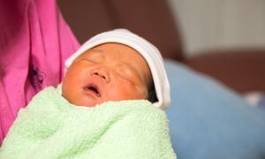 新生婴儿感觉有鼻涕怎么办