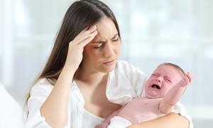 新生儿拉肚子带绿色怎么回事