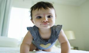 婴幼儿保护眼睛的方法