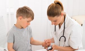 小孩发烧37度9怎么办