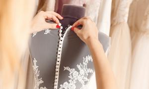 女性衣服颜色搭配技巧